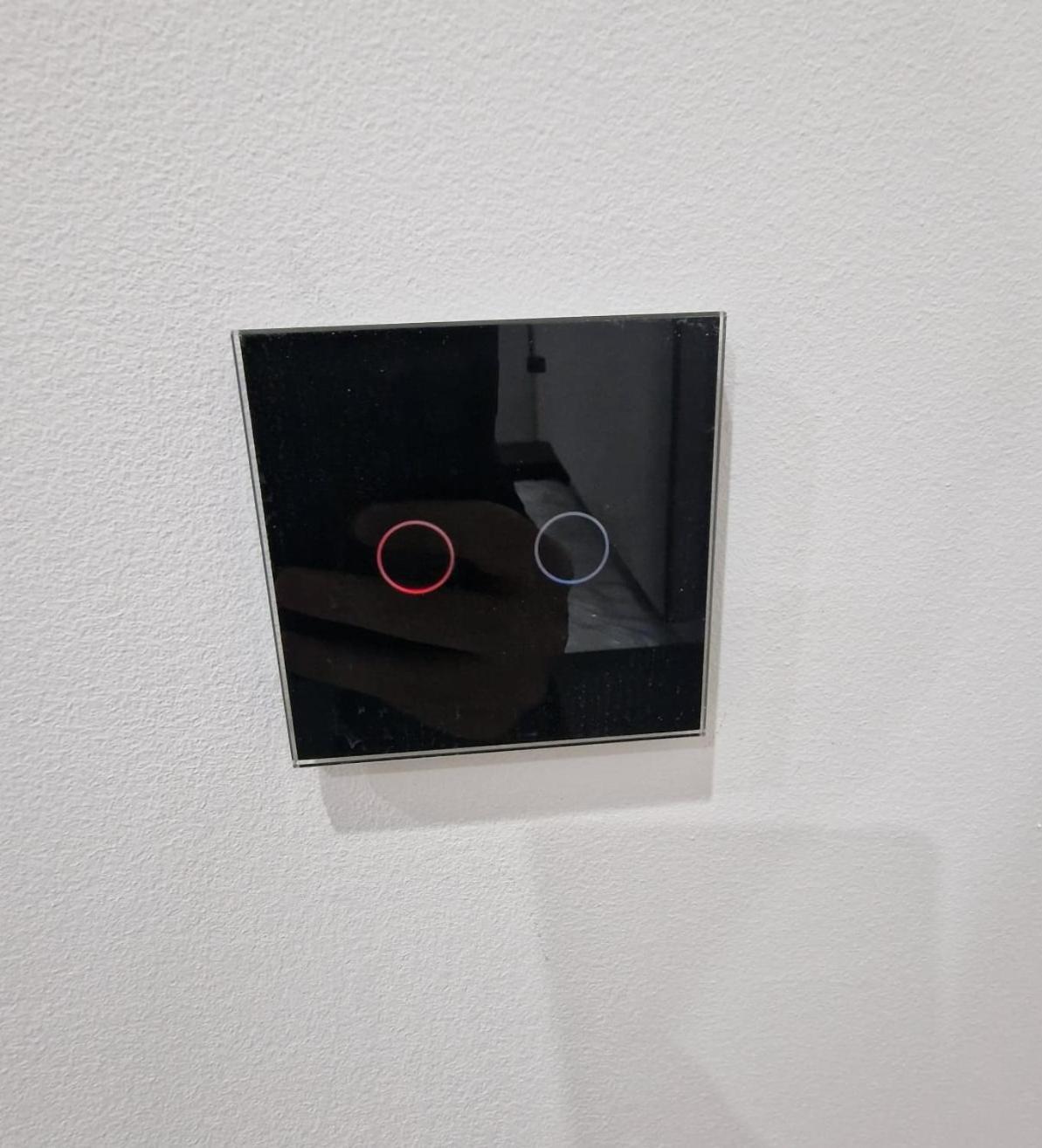 Centrica De Lujo Gv 6 Alloggio in famiglia
